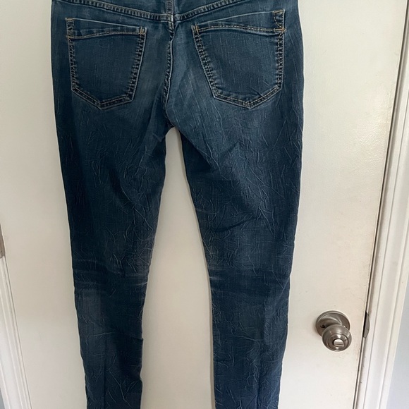 Express Distressed Jean Size 4. 30inch inseam - Picture 5 of 5
